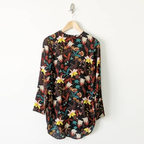 H&M Tops - H&M Floral Tunic